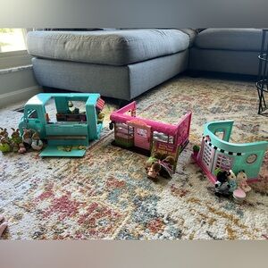 Lil Woodzeez sets - bakery, food van & ice cream shoppe